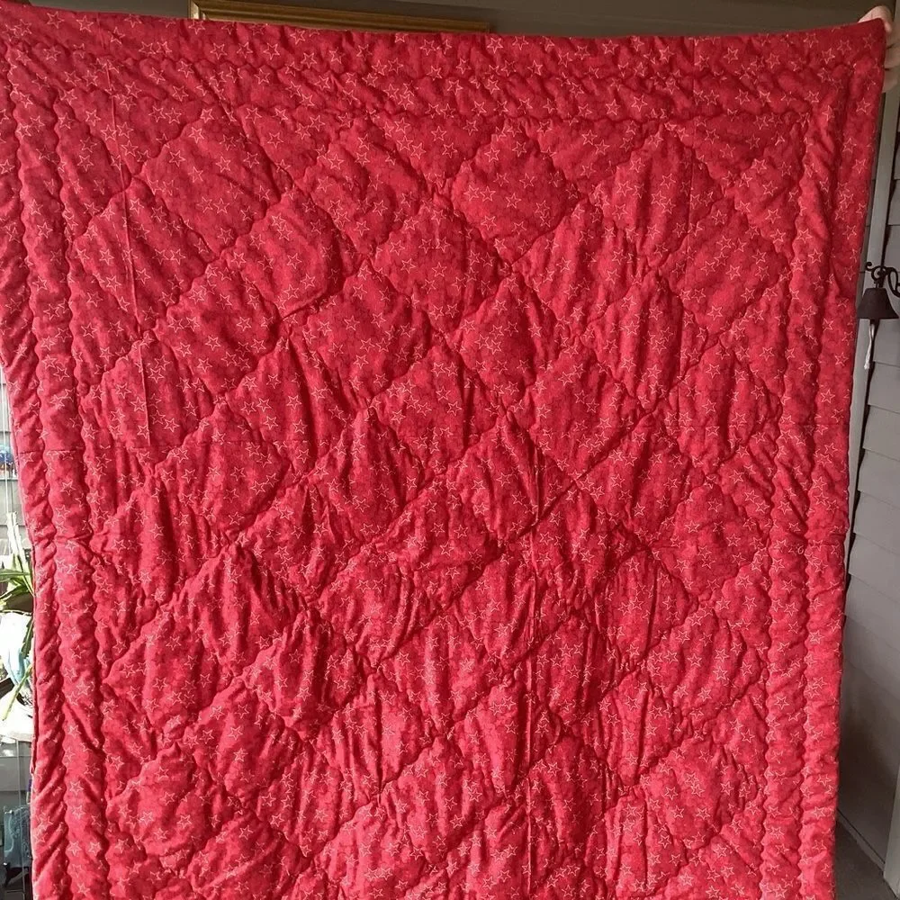 NWT. Hand Crafted  Dr. Seuss’ Cat in The Hat Lap Quilt